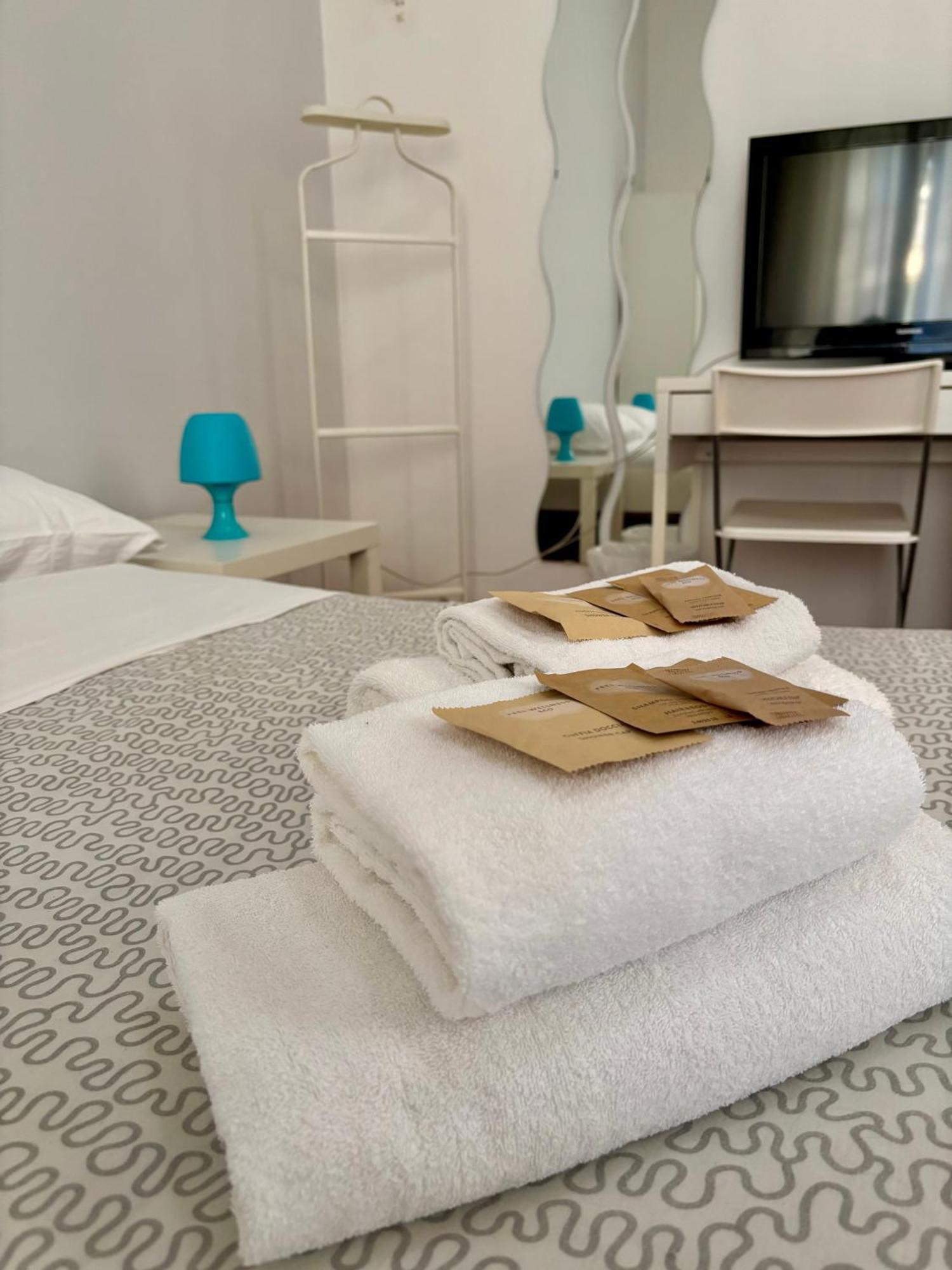 פלרמו Castelnuovo Rooms #Politeama מראה חיצוני תמונה