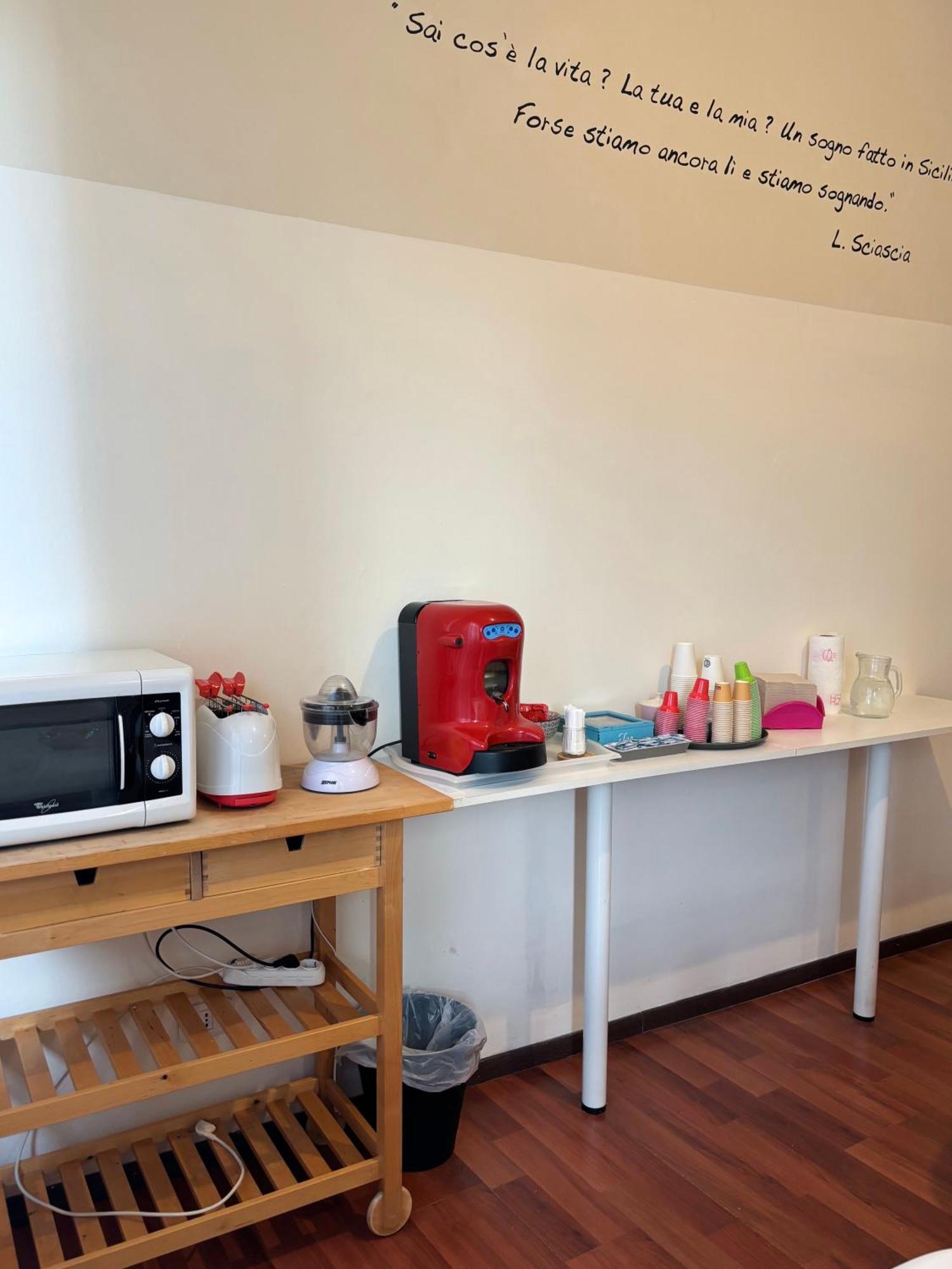 פלרמו Castelnuovo Rooms #Politeama מראה חיצוני תמונה