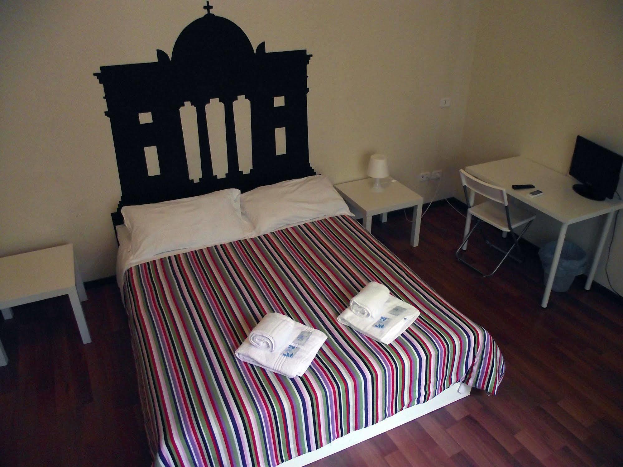 פלרמו Castelnuovo Rooms #Politeama מראה חיצוני תמונה
