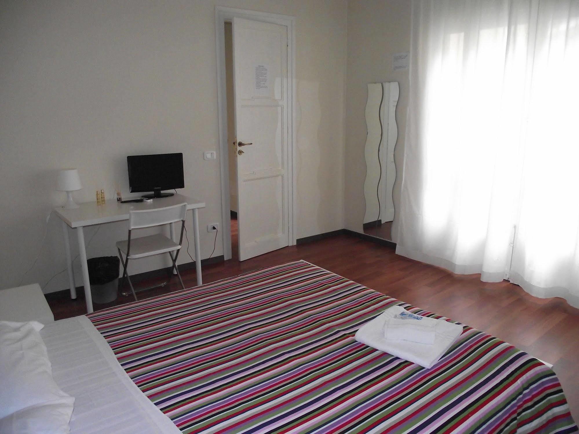 פלרמו Castelnuovo Rooms #Politeama מראה חיצוני תמונה